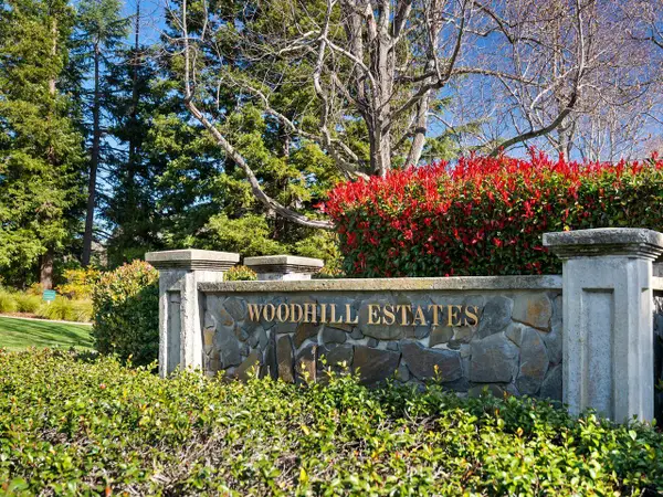 6 Woodridge Court, Redwood City, CA 94061