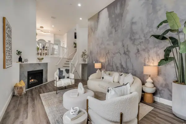 1211 Wayne Way, San Mateo, CA 94403