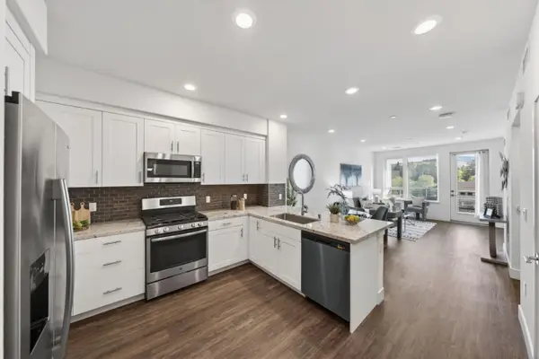 5951 Sunstone Drive #411, San Jose, CA 95123