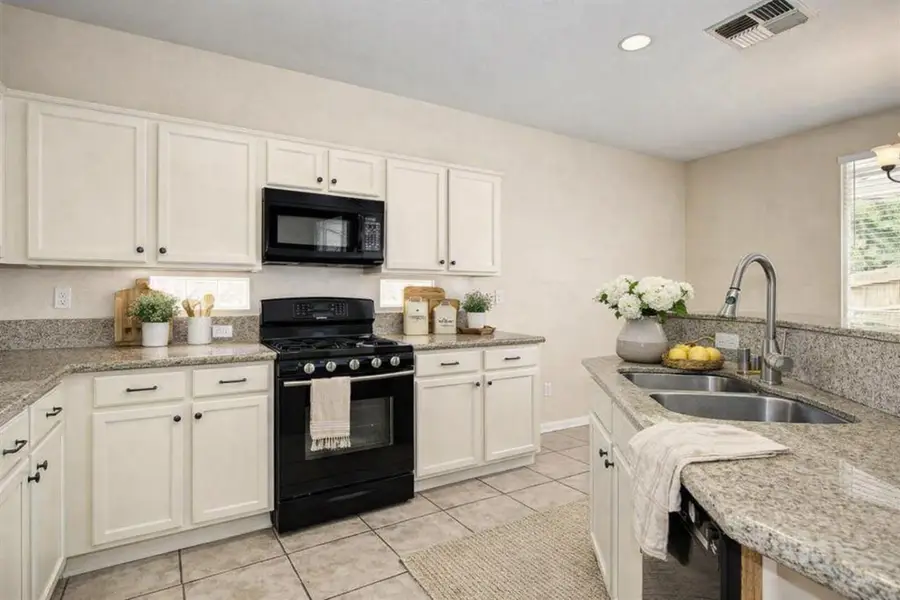 5700 Gold Poppy Way, Elk Grove, CA 95757 - #3