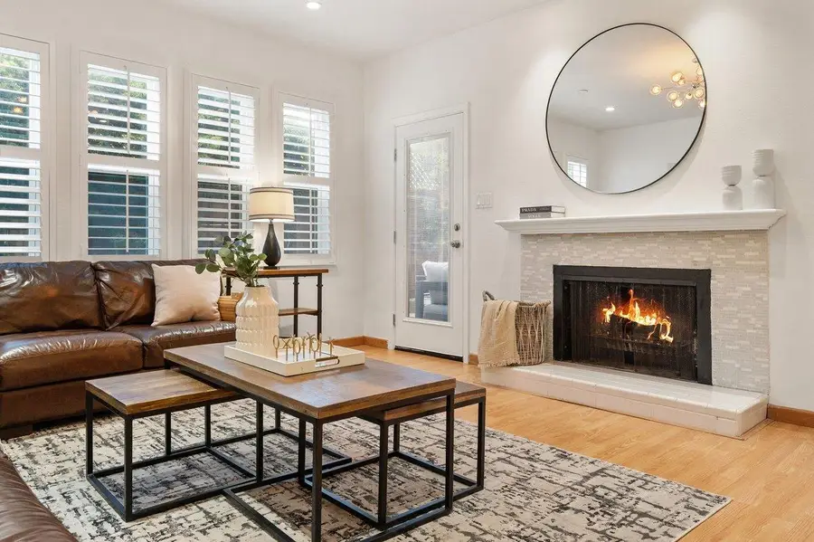 1110 Bayswater Avenue #106, Burlingame, CA 94010 - #3