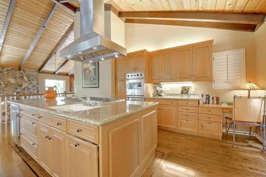 153 Devonshire Boulevard, San Carlos, CA 94070 - #2