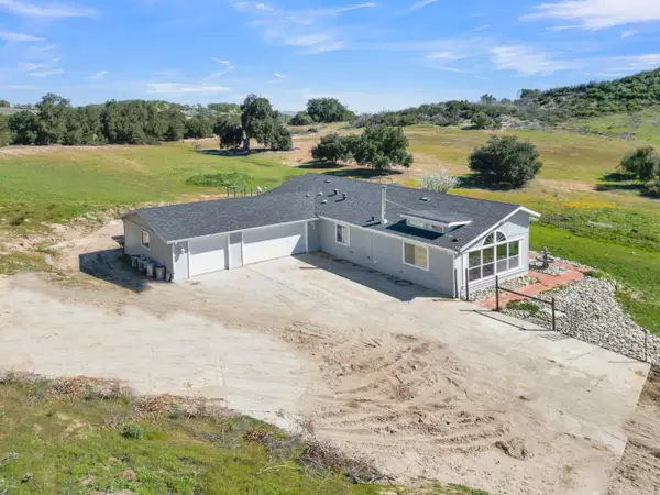 53330 Smith Road, Bradley, CA 93426