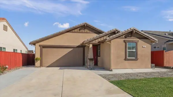 925 Klamath Way, Hollister, CA 95023