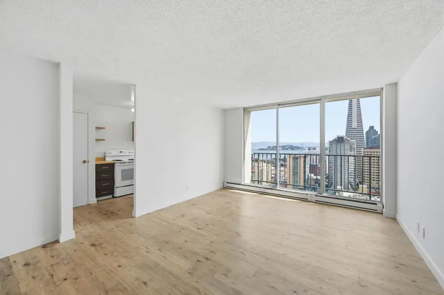 946 Stockton Street #18C, San Francisco, CA 94108 - #2