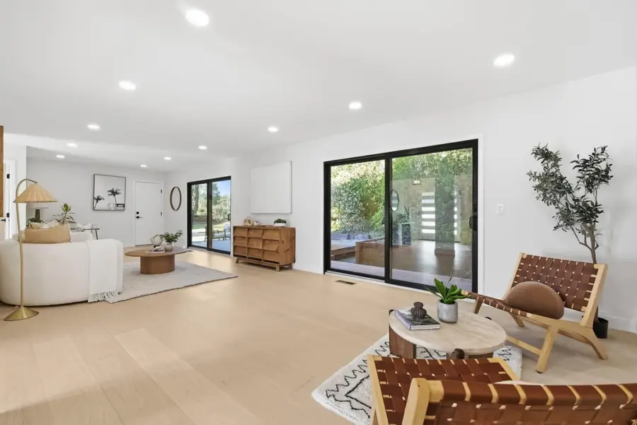 22 Dickens Court, San Carlos, CA 94070 - #2