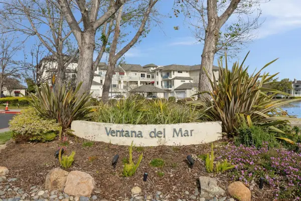 100 Baltic Circle #128, Redwood City, CA 94065