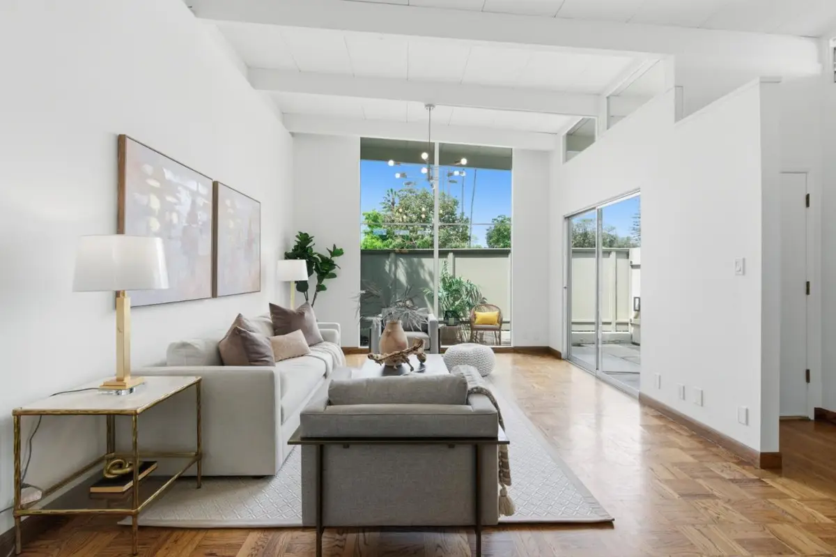 3909 Middlefield Road #F, Palo Alto, CA 94303 - #1