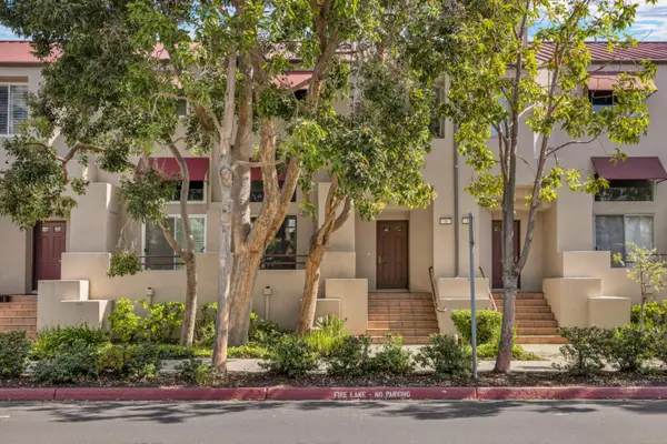 31 E Court Lane, Foster City, CA 94404