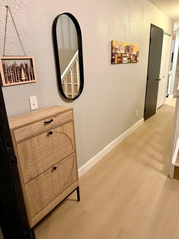 421 Sierra Vista Avenue #7, Mountain View, CA 94043