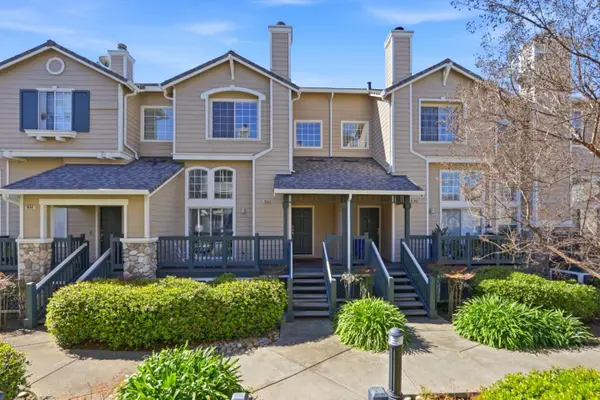 1856 Elk Grove Landing, San Jose, CA 95131