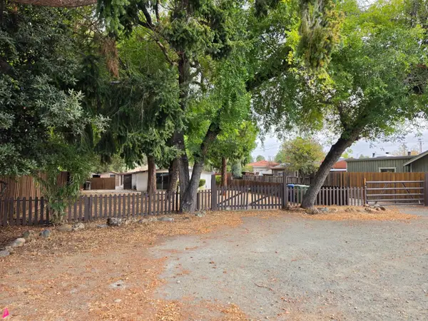 585 Vasona Avenue, Los Gatos, CA 95032