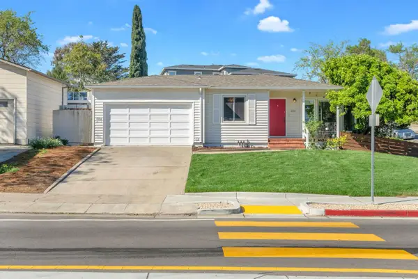 2204 Roosevelt Avenue, Redwood City, CA 94061