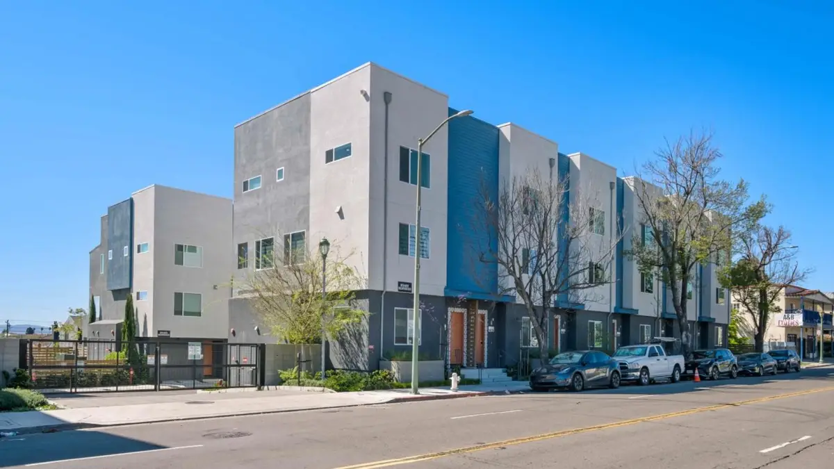 9873 Macarthur Boulevard #F, Oakland, CA 94605 - #1