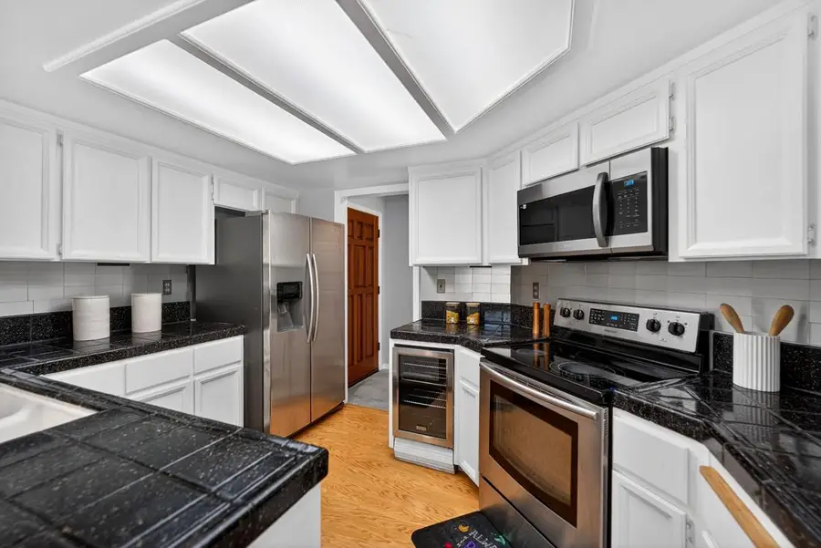 22103 Vista Del Plaza Lane #22, Hayward, CA 94541 - #3