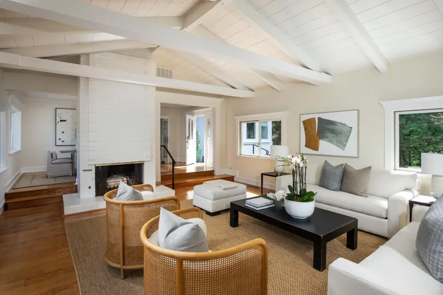 10950 Magdalena Road, Los Altos Hills, CA 94024 - #3