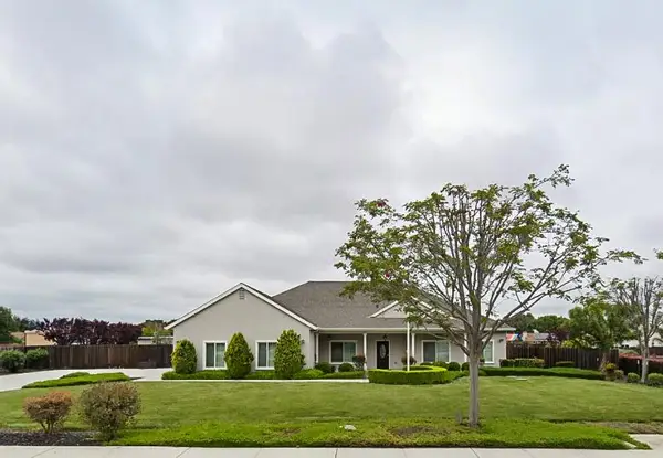 254 Rosebud Avenue, Hollister, CA 95023