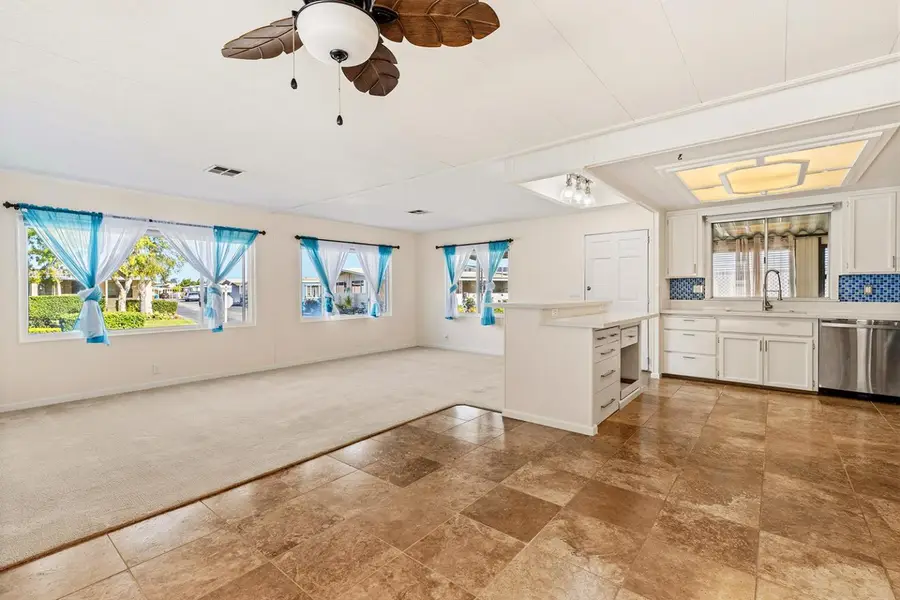 150 Kern #110, Salinas, CA 93905 - #3