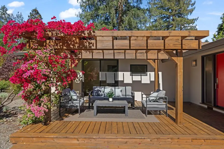 25 Sharon Court, Menlo Park, CA 94025 - #2