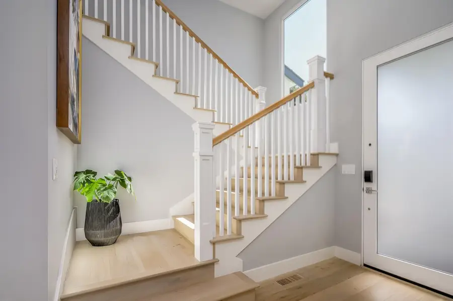 113 Seale Avenue, Palo Alto, CA 94301 - #2