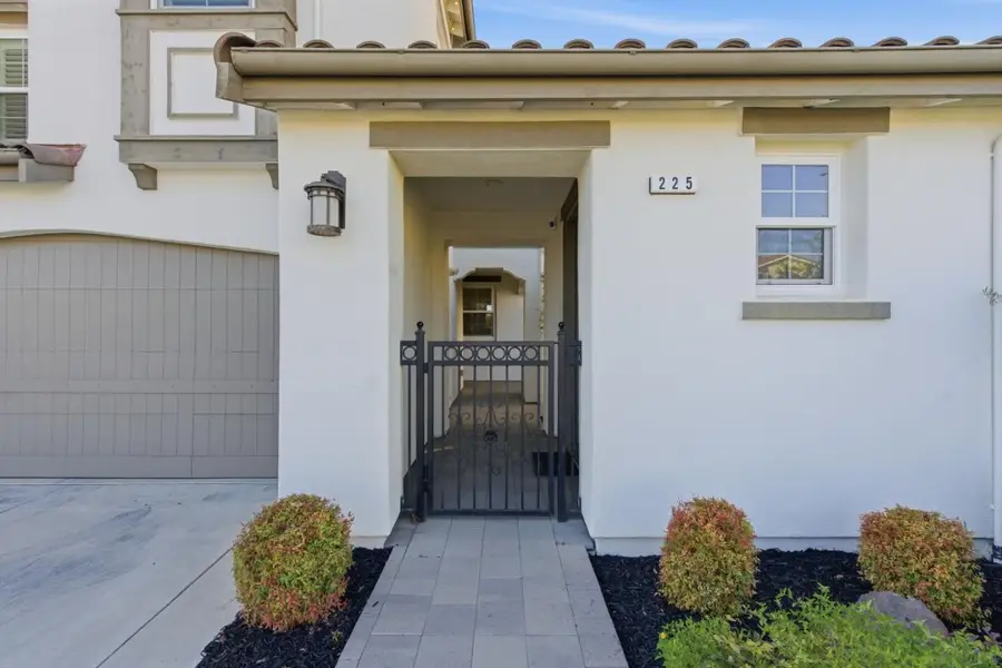 225 Calle Del Rey, Morgan Hill, CA 95037 - #3