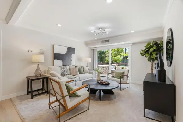 292 Tradewinds Drive #4, San Jose, CA 95123