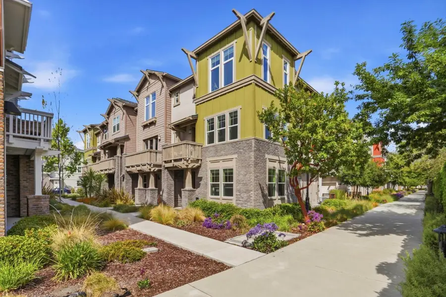 816 Julian Terrace #5, Sunnyvale, CA 94085 - #2