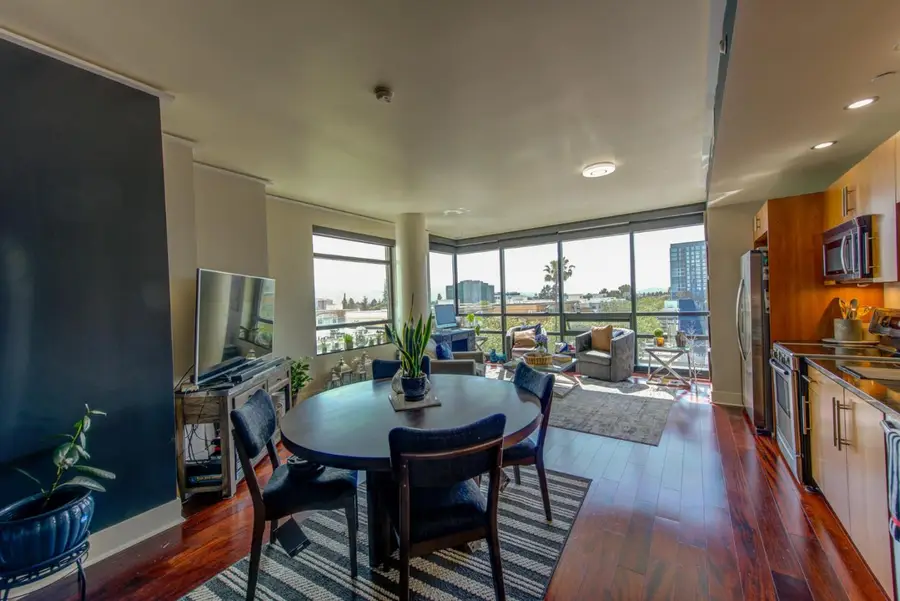 88 E San Fernando Street #704, San Jose, CA 95113 - #2