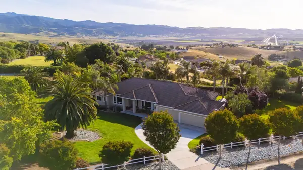 303 Taryn Court, Hollister, CA 95023