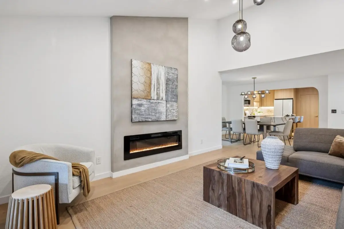 142 Mission Drive, East Palo Alto, CA 94303 - #1