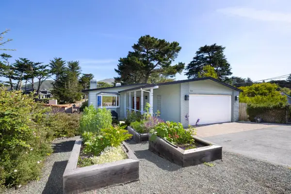 551 4th Street, Montara, CA 94037