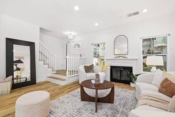 939 La Mesa Terrace #C, Sunnyvale, CA 94086