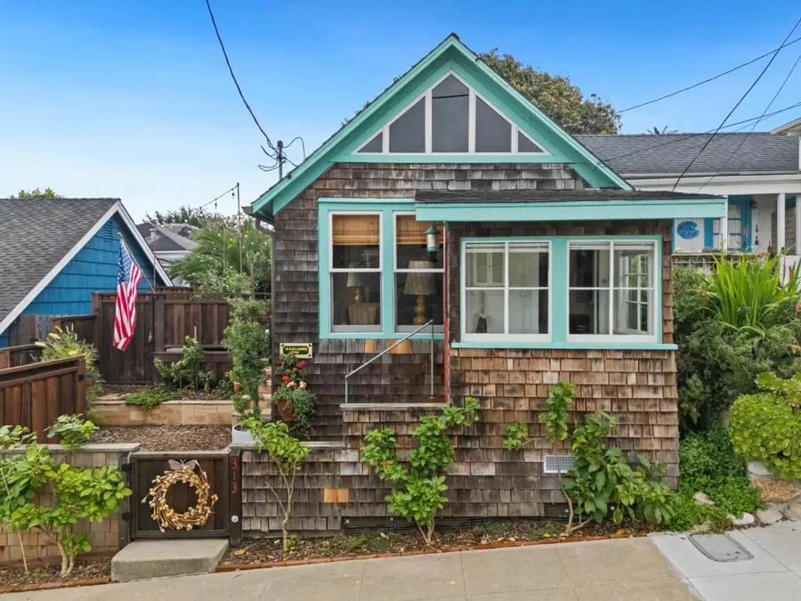 313 14th Street, Pacific Grove, CA 93950 - #2