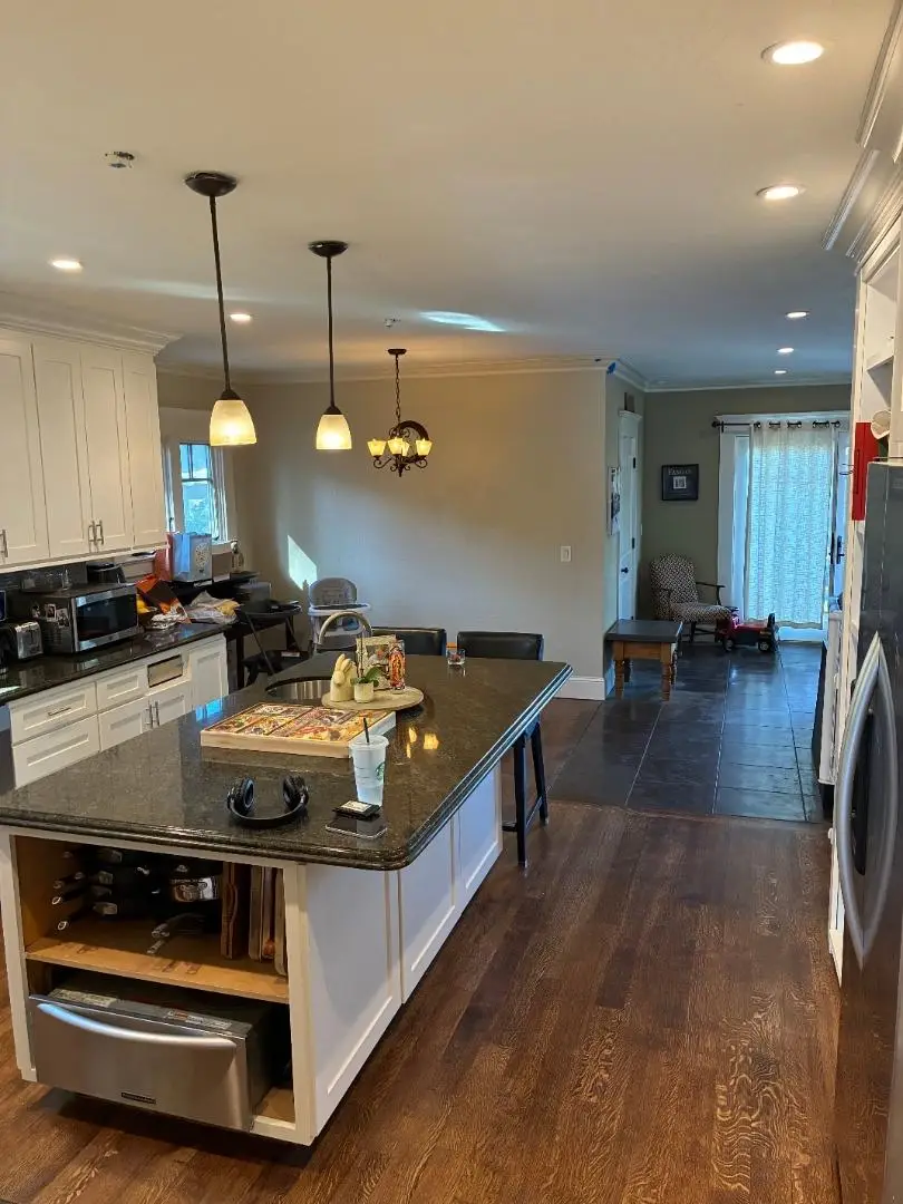 Address Withheld By Seller, Burlingame, CA 94010 - #2