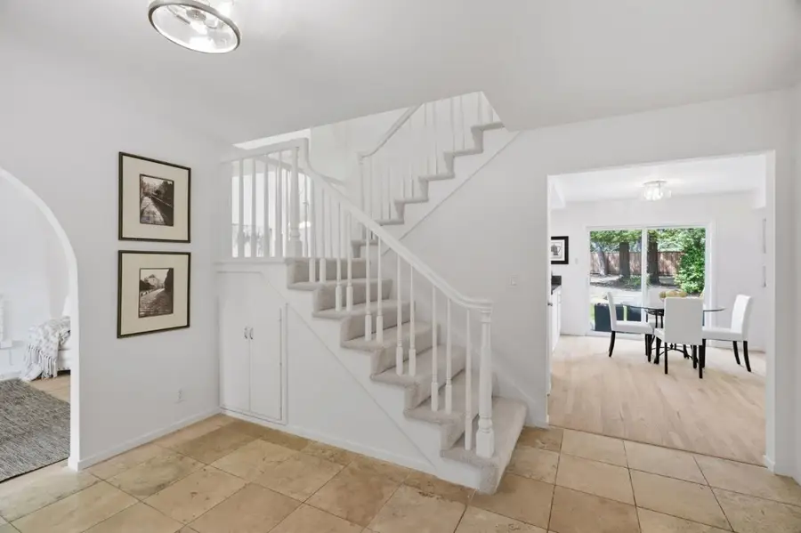 1377 Bedford Avenue, Sunnyvale, CA 94087 - #3