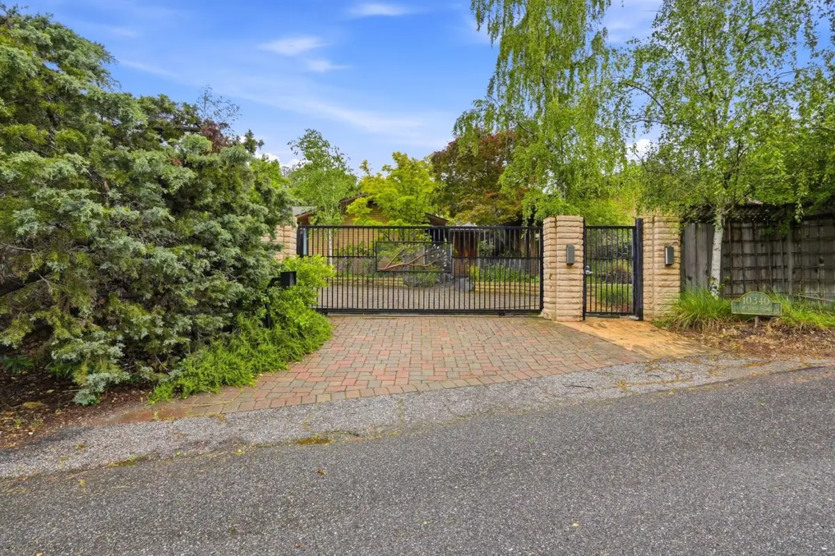 10340 W Loyola Drive, Los Altos Hills, CA 94024 - #1