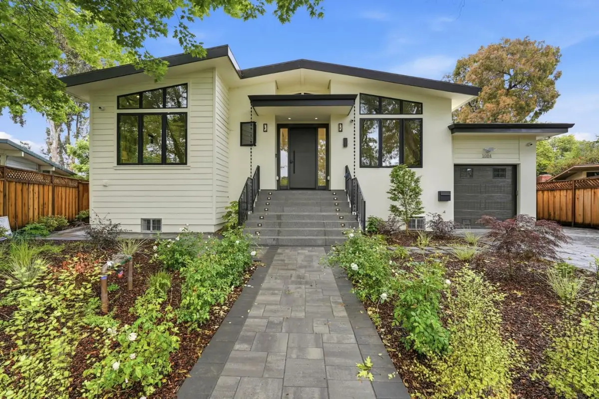 1084 Moffett Circle, Palo Alto, CA 94303 - #1