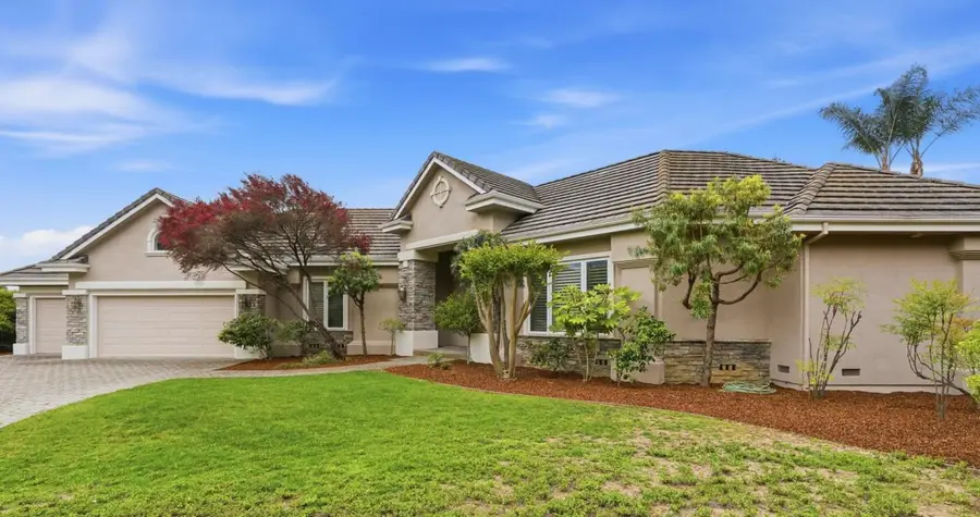 899 Vista Del Roble Place, San Jose, CA 95120 - #2