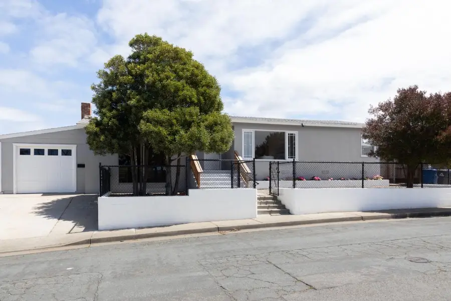 1626 Darwin Street, Seaside, CA 93955 - #2