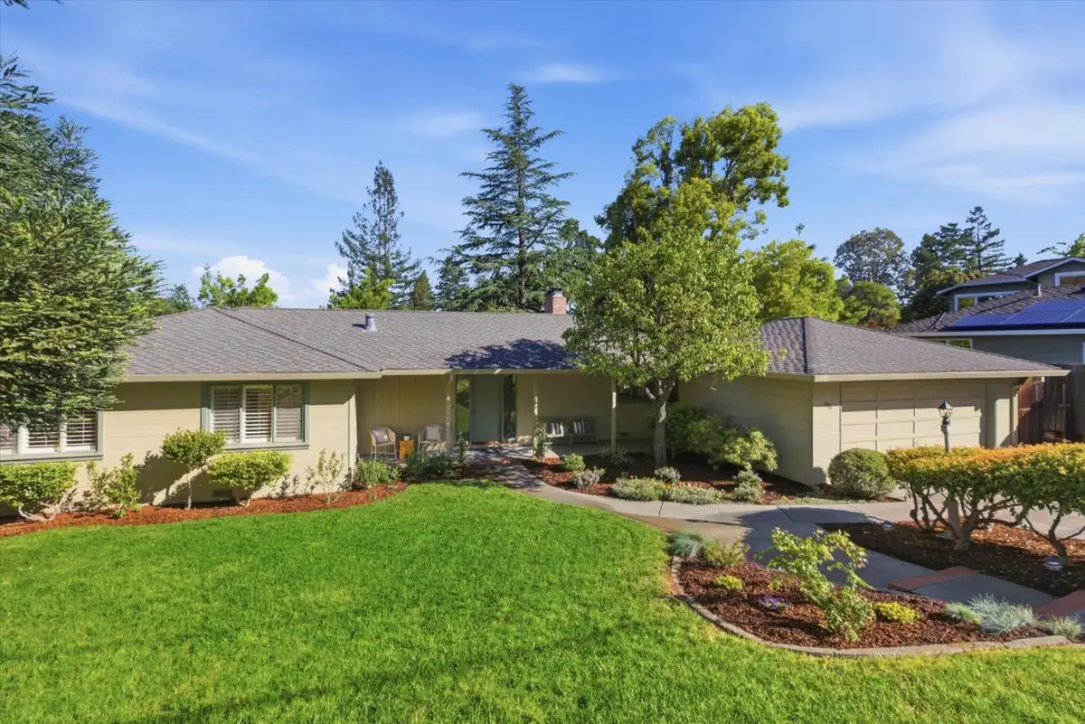 130 Erica Way, Portola Valley, CA 94028 - #1
