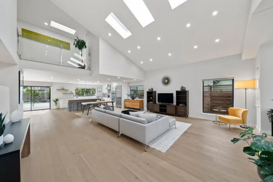 754 Cordilleras Avenue, San Carlos, CA 94070 - #3