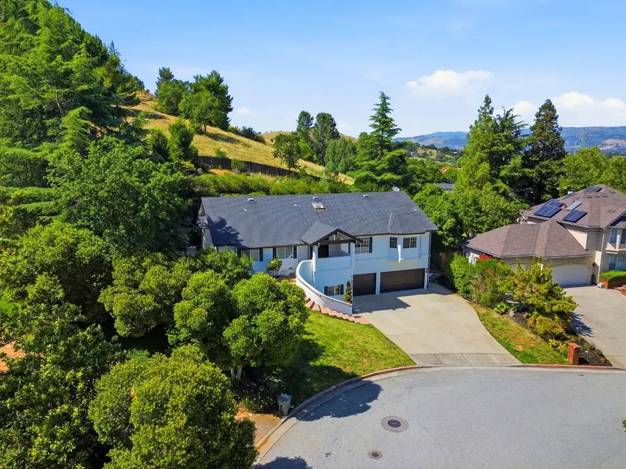 1035 Appian Way, Morgan Hill, CA 95037 - #2