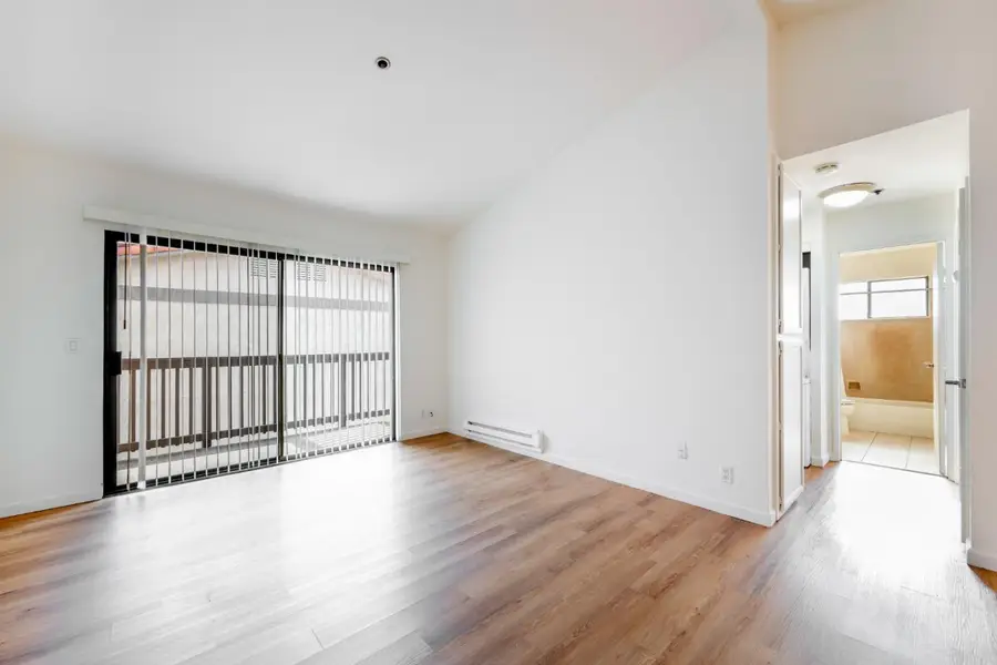 15065 Hesperian Boulevard #22, San Leandro, CA 94578 - #2
