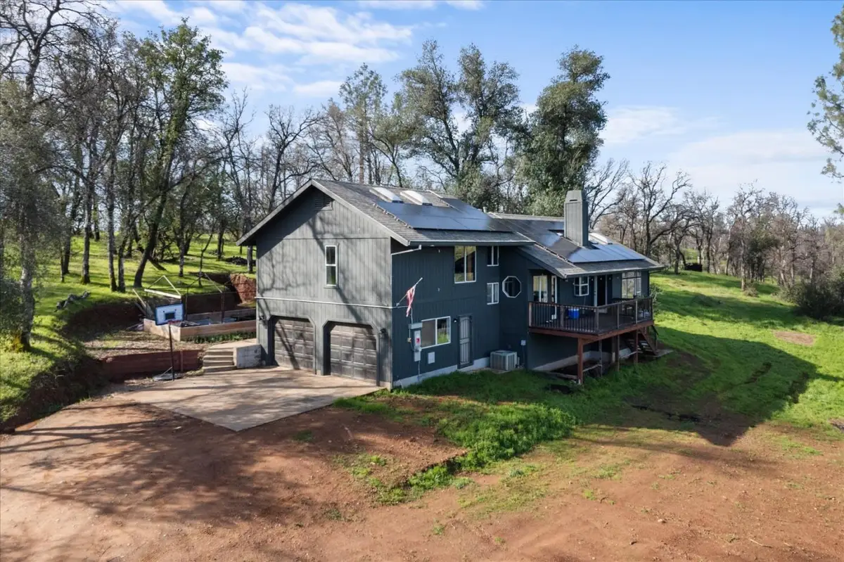 19789 Weide Way, Anderson, CA 96007 - #1