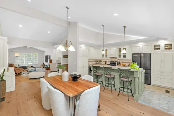 3900 Thousand Oaks Drive, San Jose, CA 95136