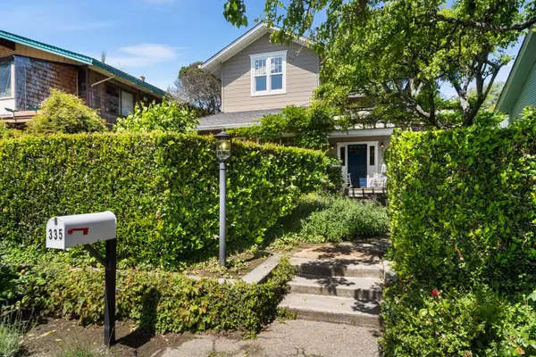 335 13th Avenue, Santa Cruz, CA 95062