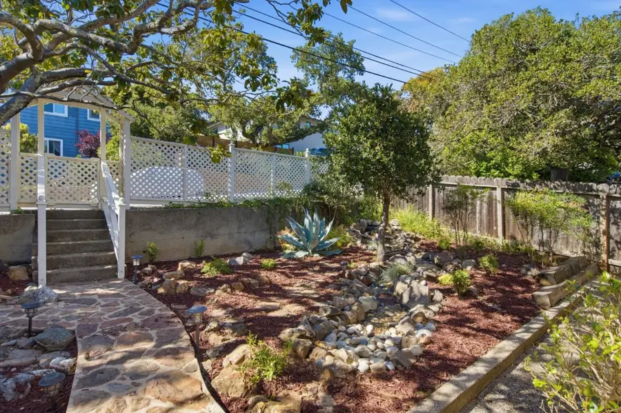 2011 Belle Monti Avenue, Belmont, CA 94002 - #3