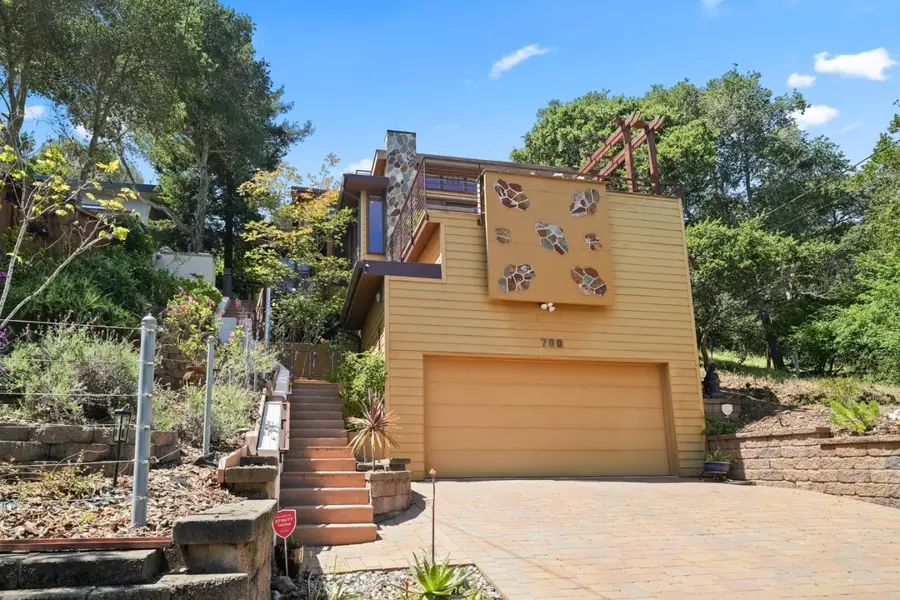 Address Withheld By Seller, Belmont, CA 94002 - #3
