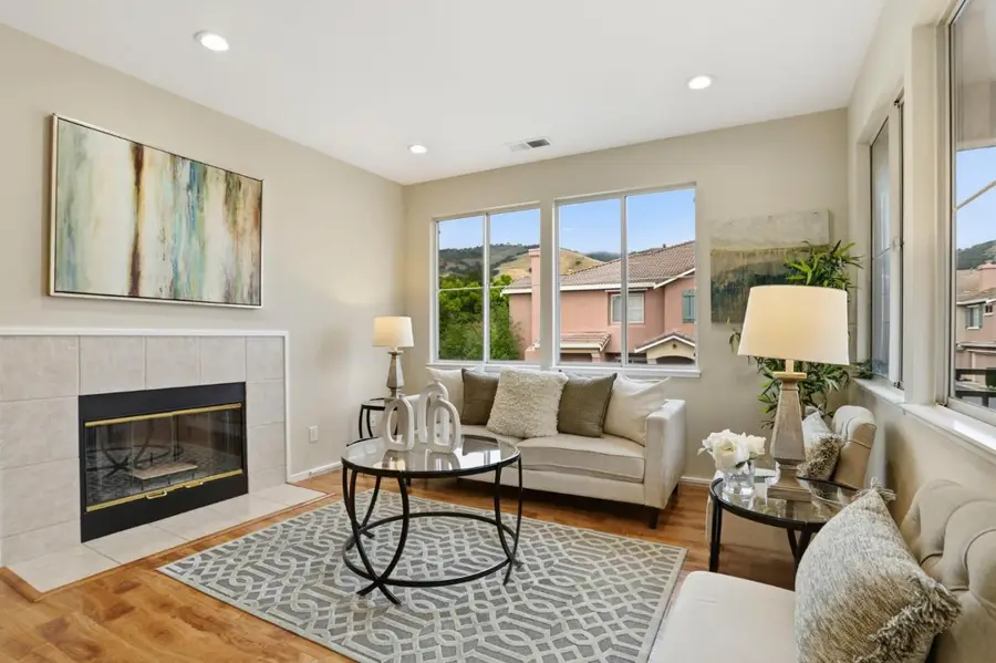 3537 Jasmine Circle, San Jose, CA 95135 - #3