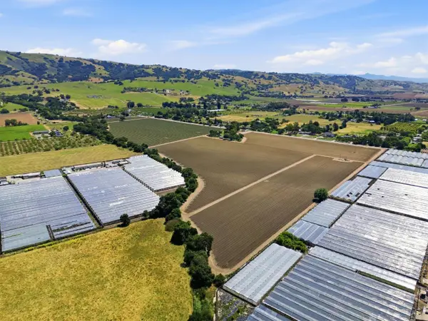 3115 B Leavesley Road, Gilroy, CA 95020